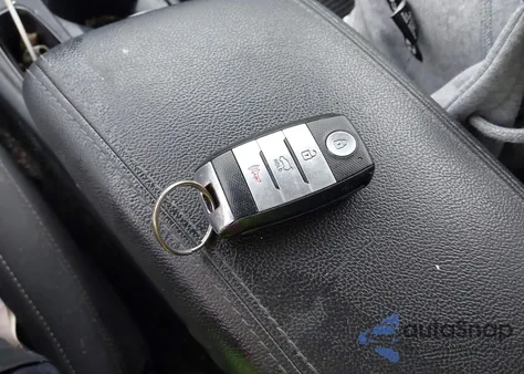 2018 Kia Niro Lx z USA, uszkodzony, nr VIN KNDCB3LC3J5211146